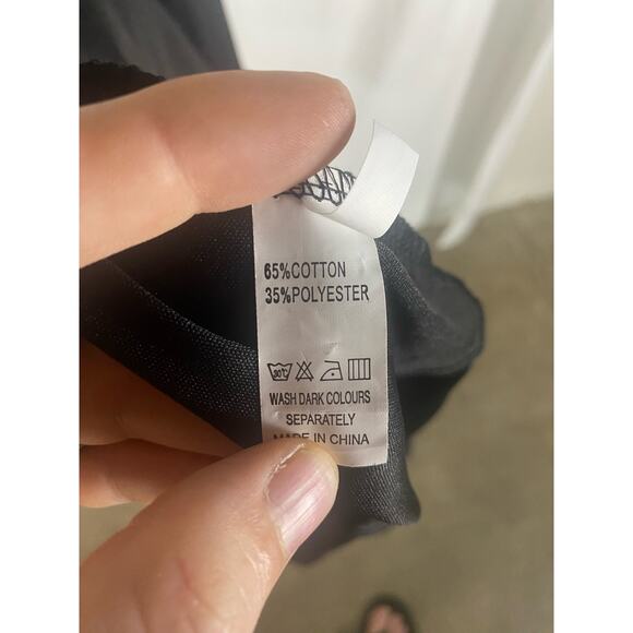 Black sleeveless women's dress Size Medium - Picture 6 of 6